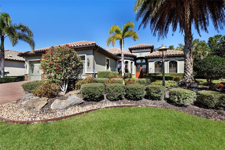 Property Photo:  14909 Secret Harbor Place  FL 34202 