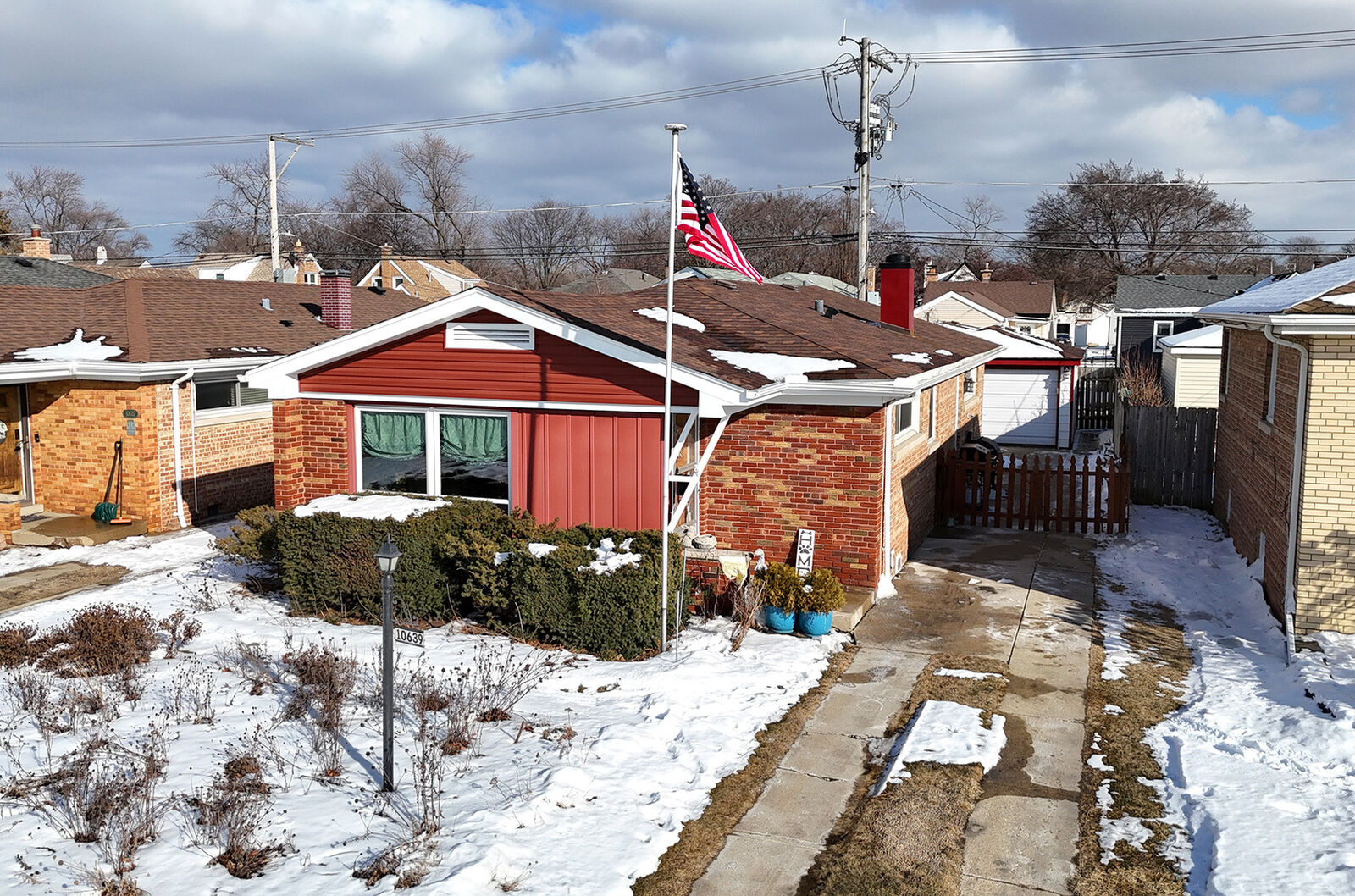 Property Photo:  10639 S Kedzie Avenue  IL 60655 