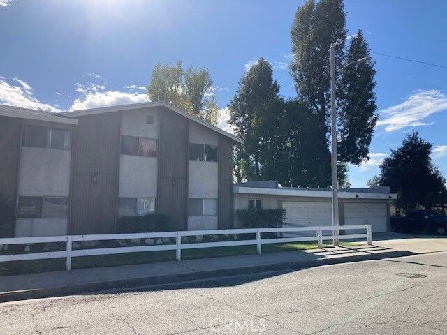 Property Photo:  4465 Bonnie Brae  CA 91763 