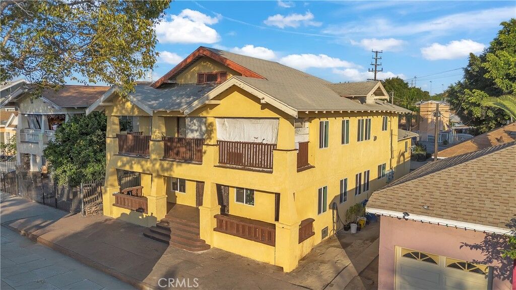 Property Photo:  4257 San Pedro Place  CA 90011 