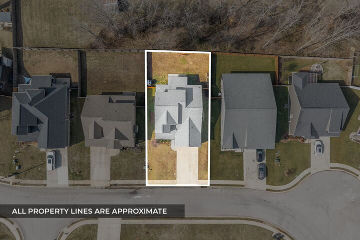 Property Photo:  1183 Ewing Way  TN 37043 