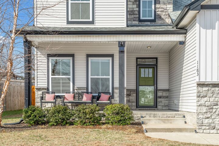 Property Photo:  1183 Ewing Way  TN 37043 