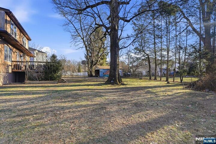 Property Photo:  31 West Street  NJ 07624 