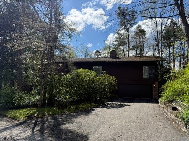Property Photo:  1938 Hemlock Drive  OH 44240 
