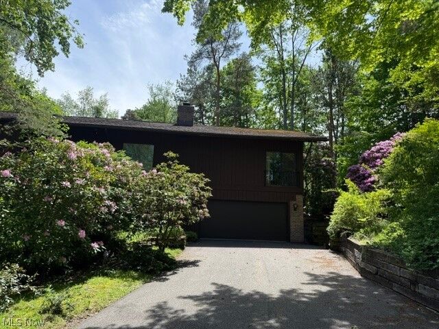 Property Photo:  1938 Hemlock Drive  OH 44240 