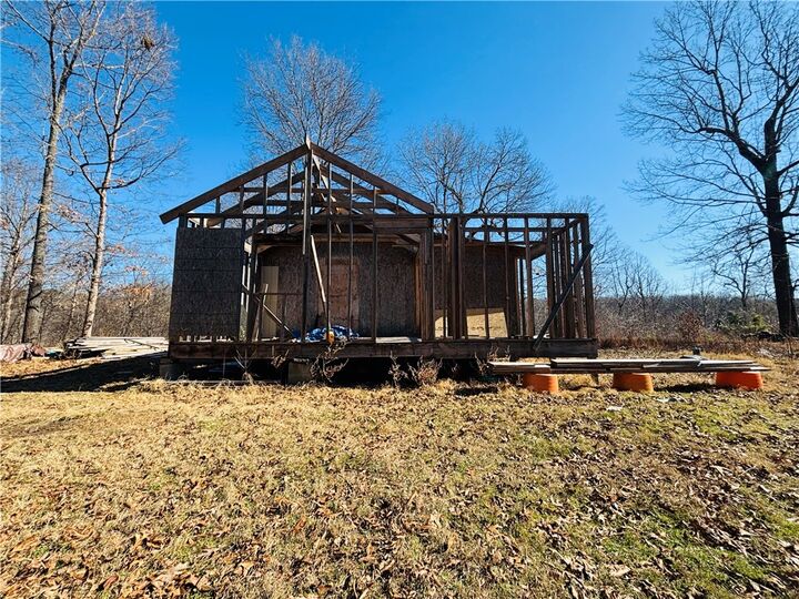 Property Photo:  240 Goat Trail  AR 72687 