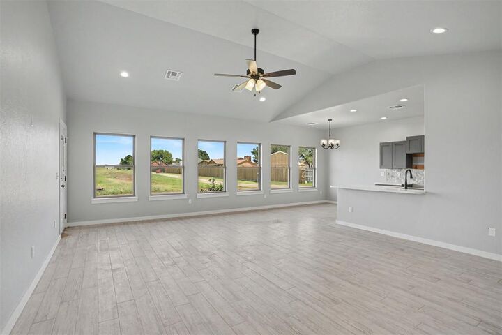 Property Photo:  3324 Continental Court  OK 73521 