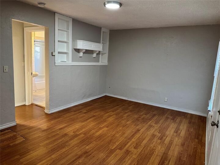 Property Photo:  6812 NW 37th Avenue  OK 73008 