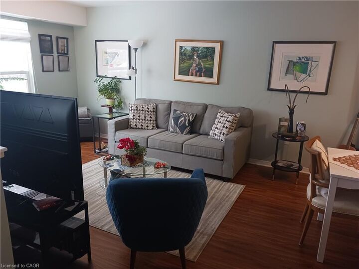 Property Photo: 8 Huron Street 108 ON K9V 6K3