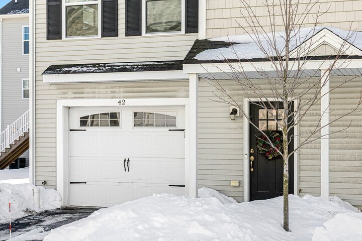 Property Photo: 1400 Gorham St 42 MA 01852
