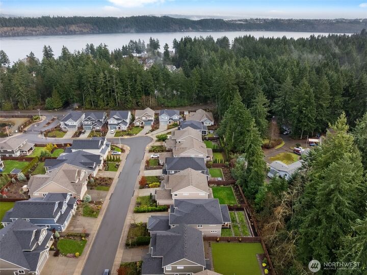 Property Photo:  2320  48th Street Ct NW  WA 98335 