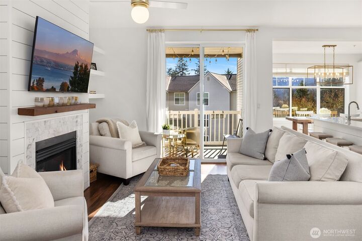 Property Photo: 23420 SE Black Nugget Road A204 WA 98029