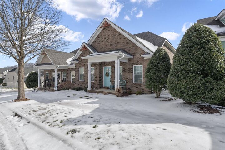 Property Photo:  636 Constitution Drive  KY 42103 