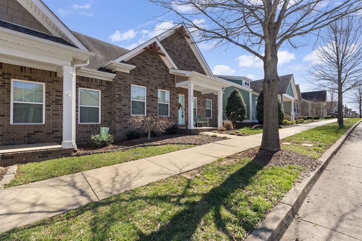 Property Photo:  636 Constitution Drive  KY 42103 