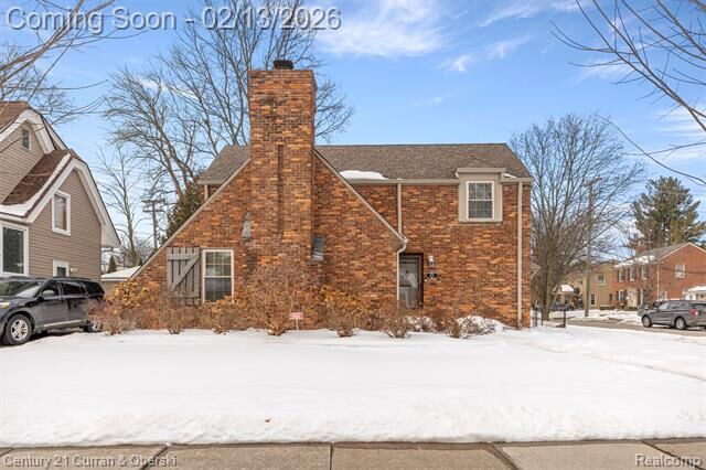 Property Photo:  900 Meridan Street  MI 48124 
