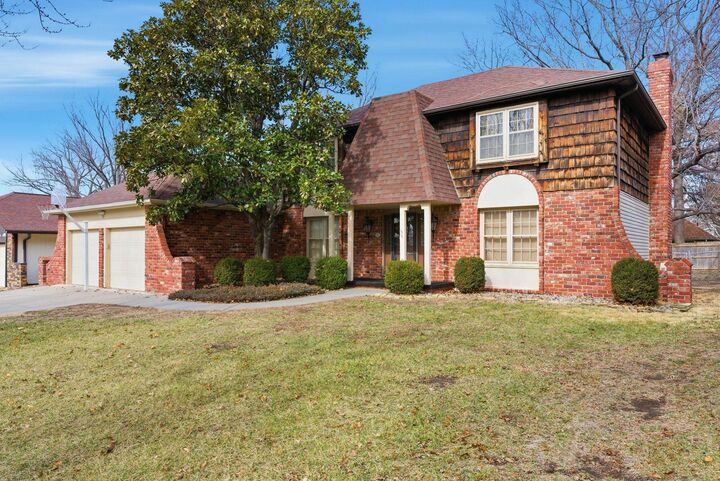 Property Photo:  8220 E Brentmoor St  KS 67206 