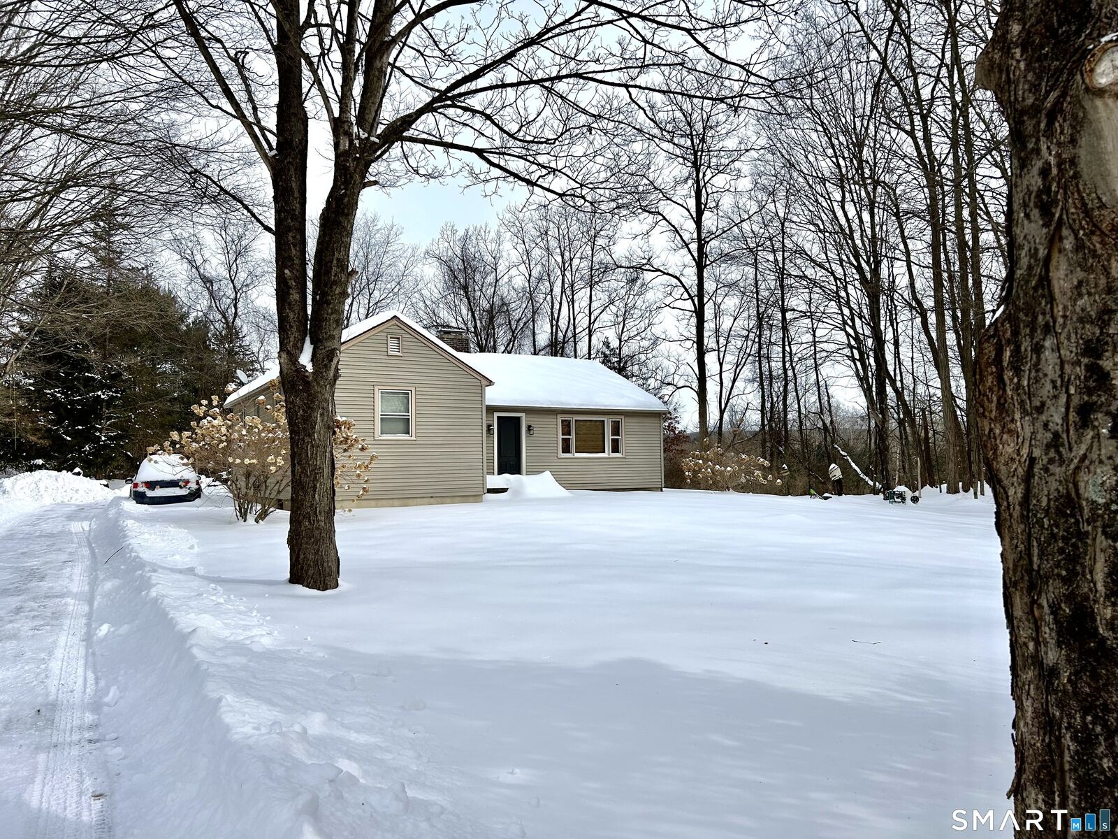 Property Photo:  142 Washington Road  CT 06798 