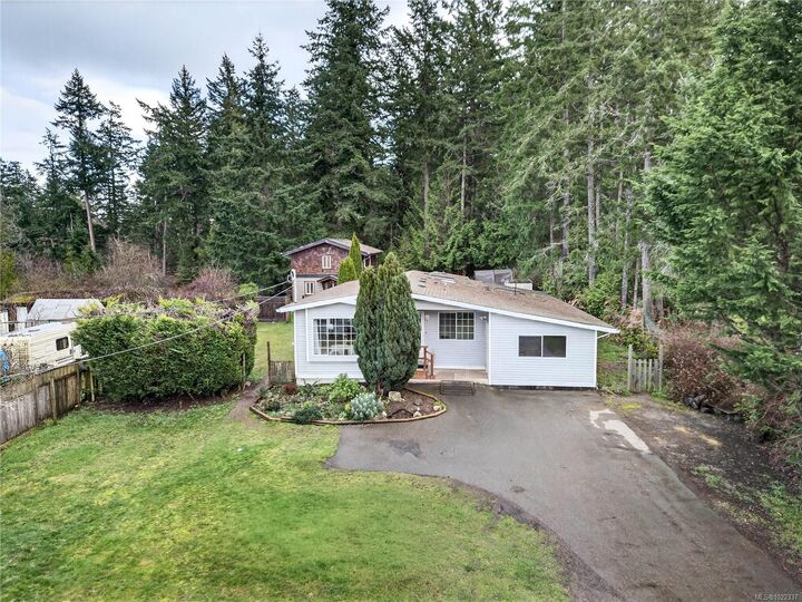 183 Maliview Dr — photo 1