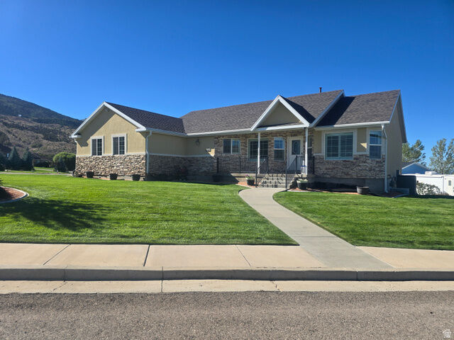 Property Photo: 1056 E 920 S UT 84627