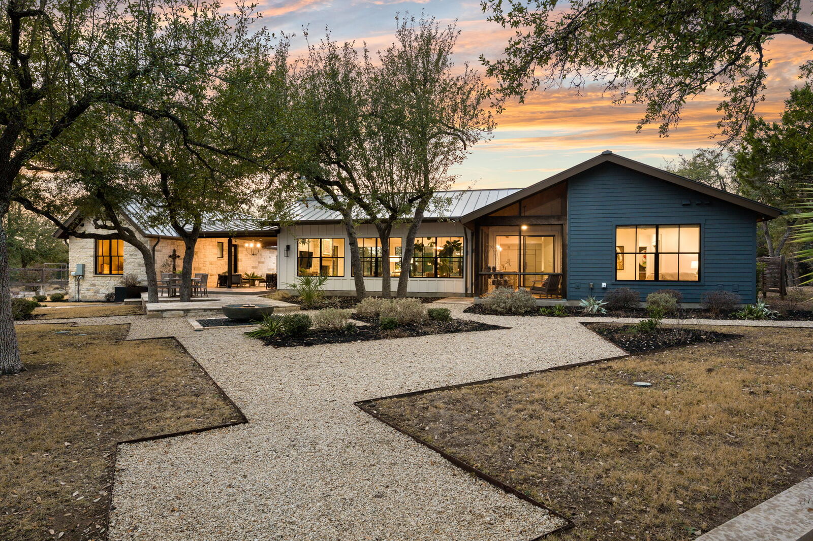 Property Photo:  5675 Mustang Valley Trail  TX 78676 