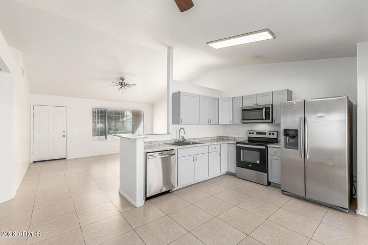 Property Photo:  472 E Harrison Street  AZ 85225 