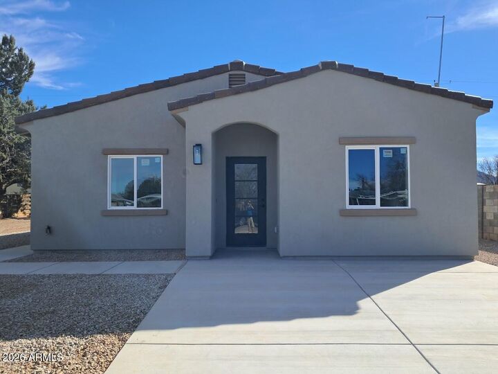 Property Photo:  240 Valerie Lane  AZ 85635 