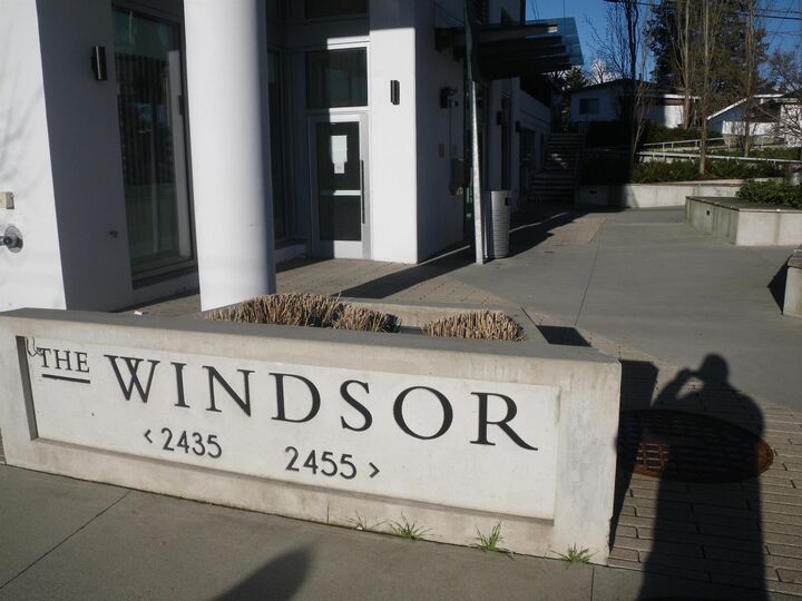 Property Photo: 2435 Kingsway 316 BC V5R 5G8