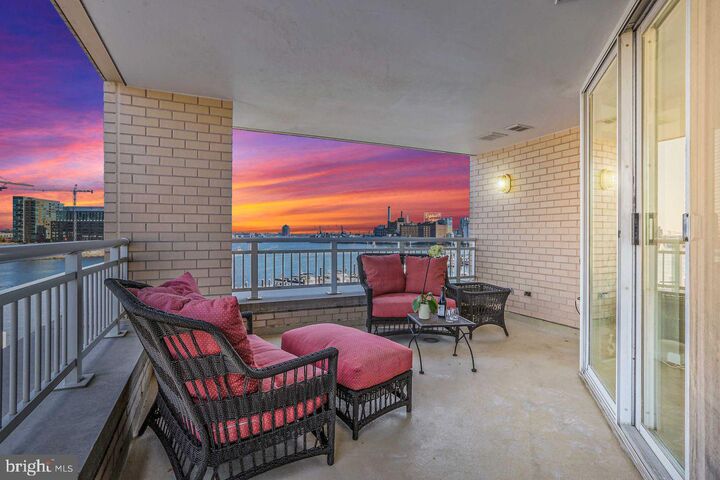 Property Photo:  100 Harborview Drive 501  MD 21230 