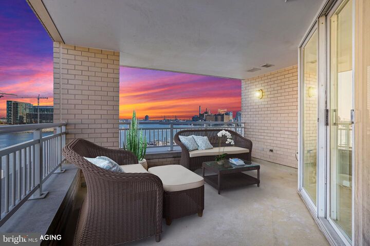 Property Photo:  100 Harborview Drive 501  MD 21230 