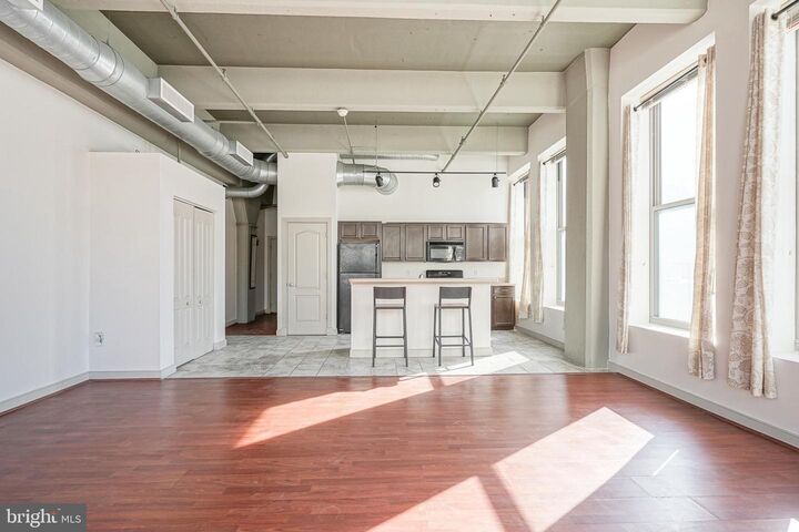 Property Photo:  511 N Broad Street 19 205  PA 19123 