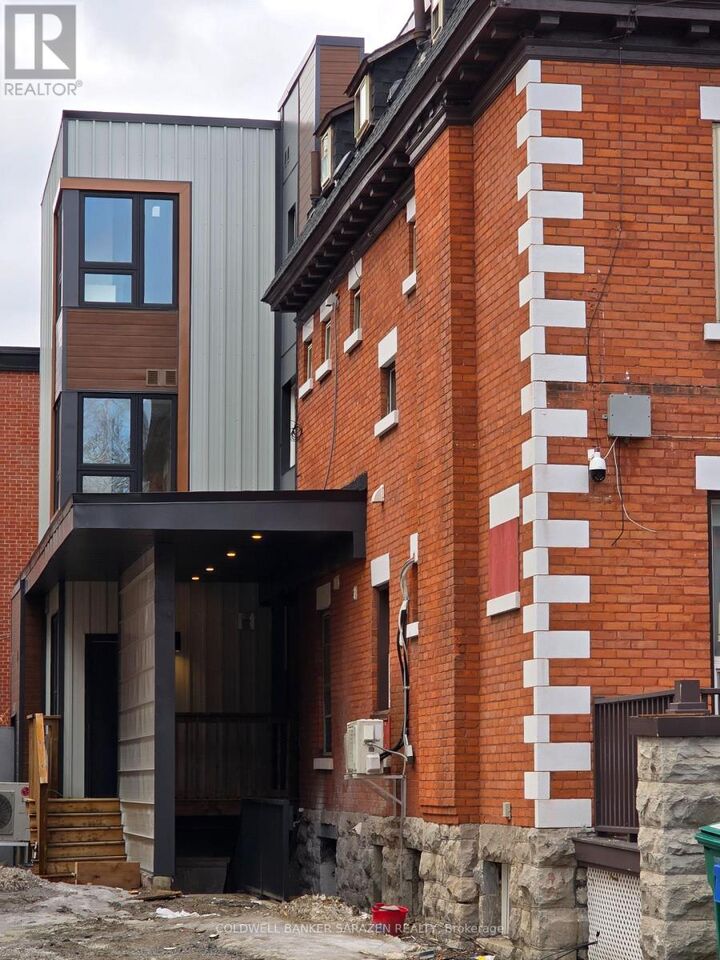 Property Photo:  360 South Friel Street South  ON K1N 7W6 