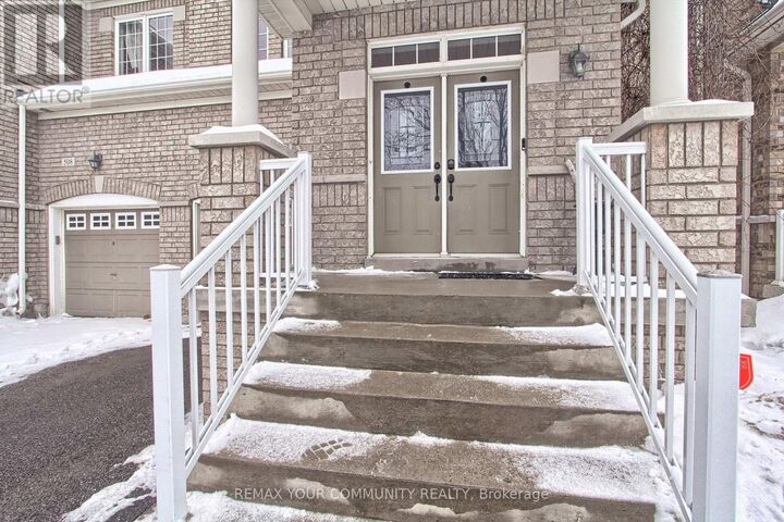 Property Photo:  506 Foxcroft Boulevard  ON L3X 3L6 