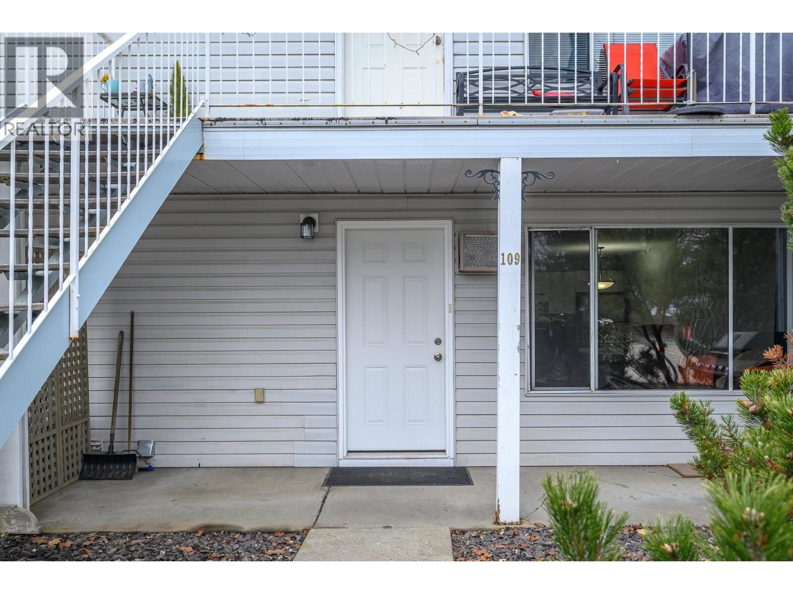 Property Photo:  1047 Middleton Way 109  BC V1B 2N3 