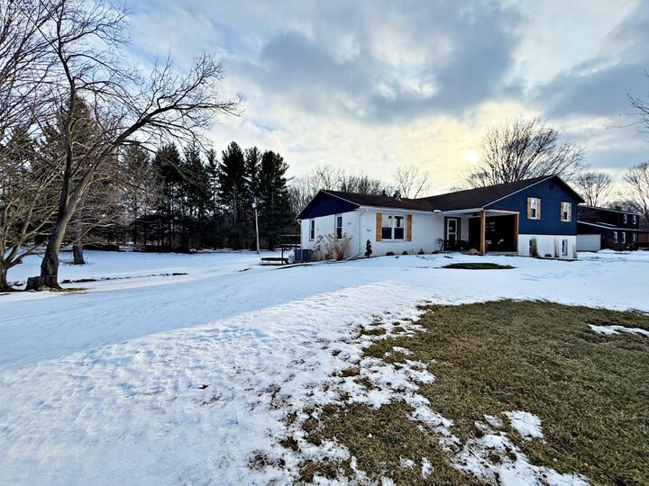 Property Photo:  638 E County Road 16  OH 44883 