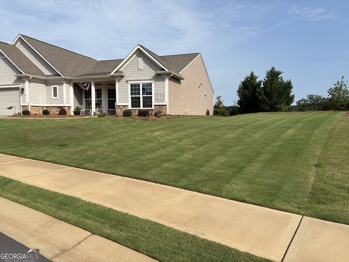 Property Photo:  1060 Pebble Creek Road  GA 30642 