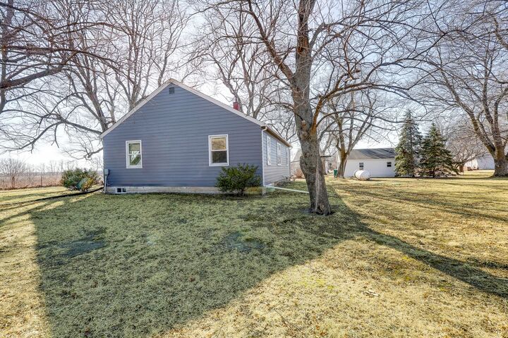 Property Photo:  1940 185th Street  IA 52556 