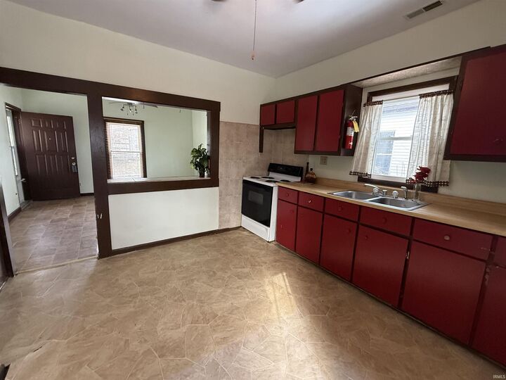 Property Photo:  405 W Hillside Drive  IN 47403 