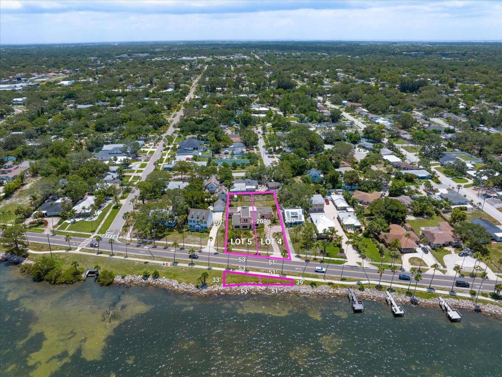 Property Photo: 43 Edgewater Drive FL 34698