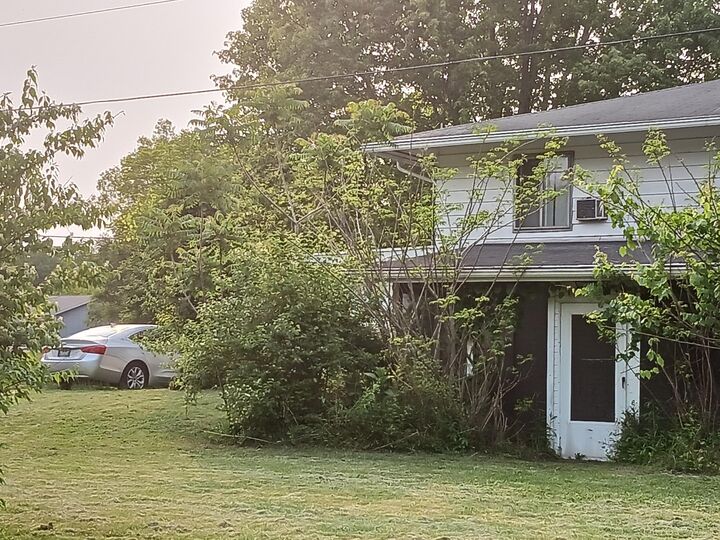 Property Photo: 4376 E Snow Road MI 49103