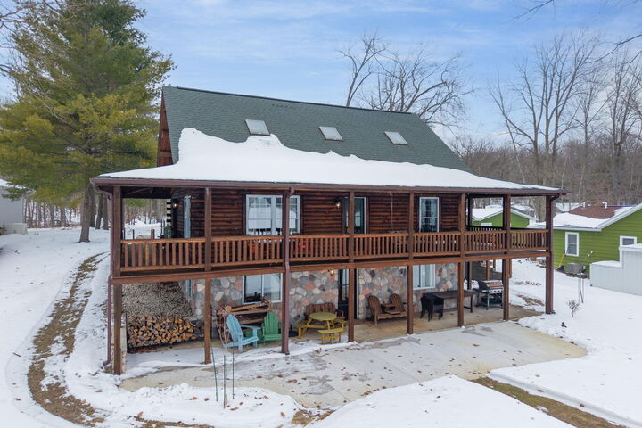 Property Photo:  16211 Pretty Lake Drive  MI 49332 