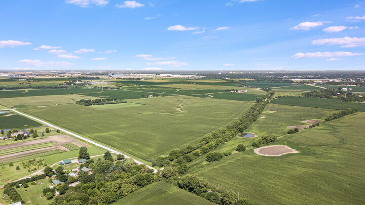 Property Photo:  1111 W Baker Road  IL 60442 