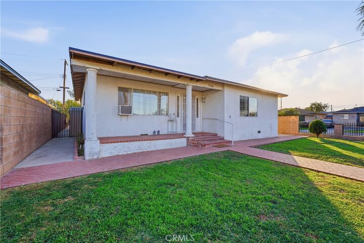 Property Photo: 11602 Faculty CA 90650