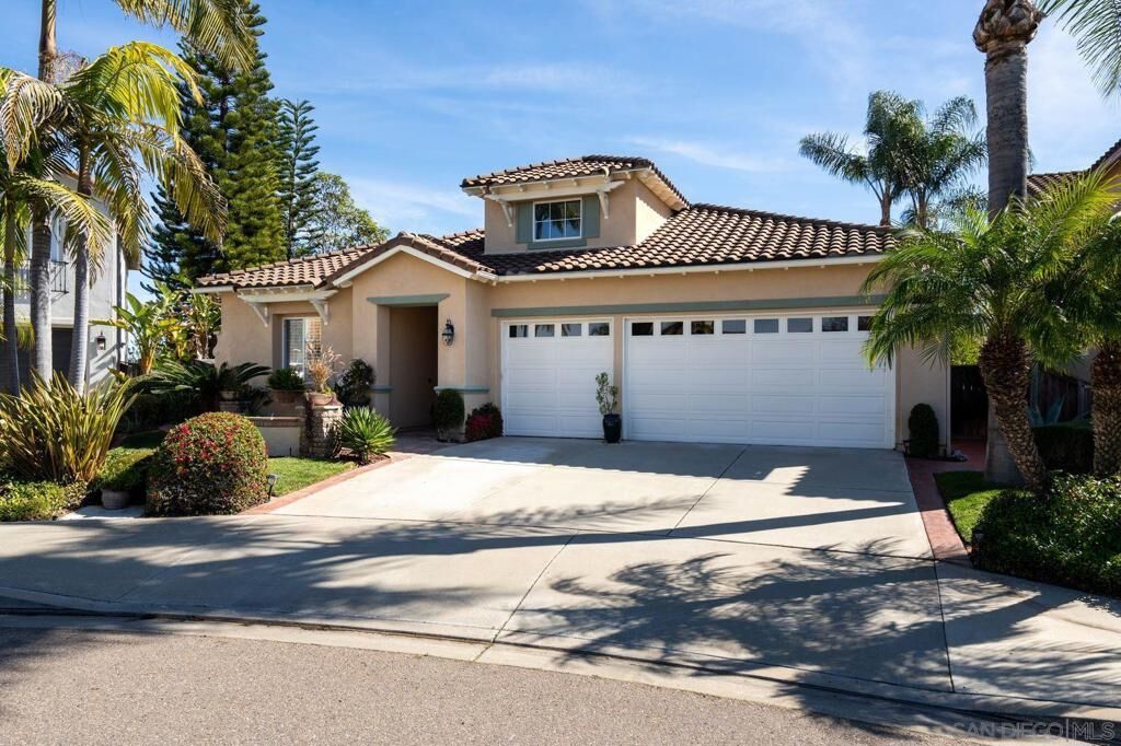 Property Photo:  10829 La Alberca  CA 92127 