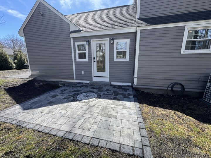 Property Photo:  7 Winterbrook Drive  ME 03909 