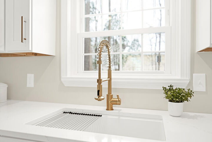 Property Photo:  7 Winterbrook Drive  ME 03909 