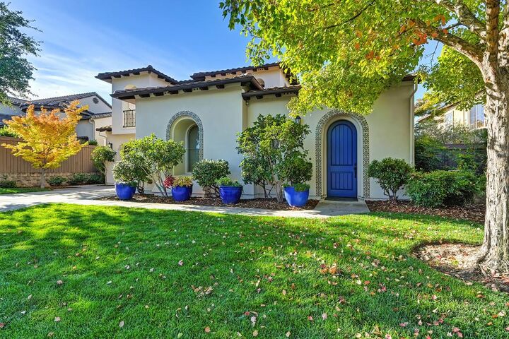 Property Photo: 3516 Leonardo Way CA 95762