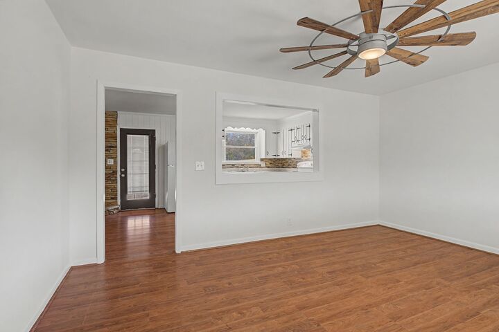 Property Photo:  240 Swift Dr  TN 37072 