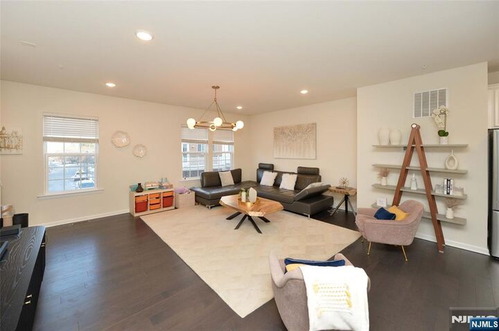 Property Photo:  80 Landmark Lane  NJ 07410 