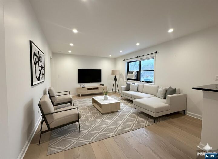 Property Photo:  400 Park 2C  NJ 07024 