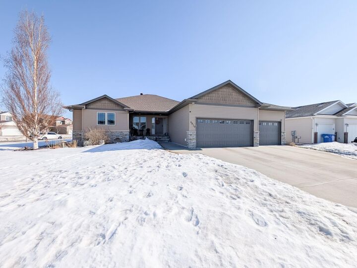 Property Photo: 6810 24 Street S ND 58104